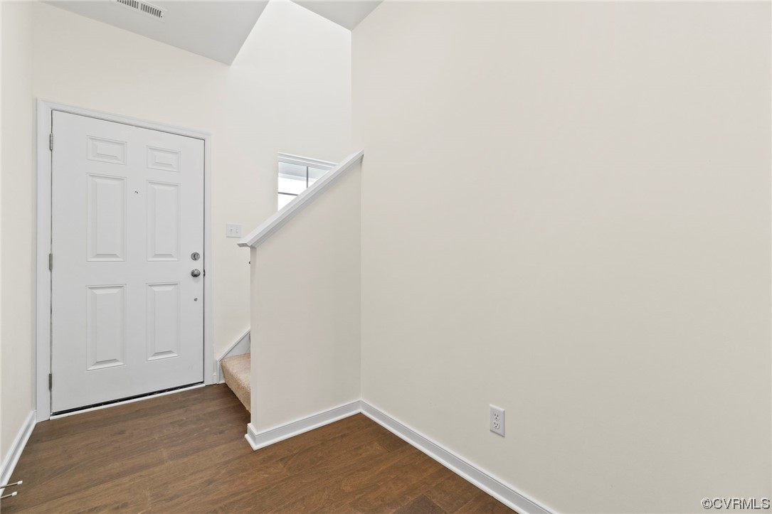11252 Benton Pointe Way Chester, VA 23831 - Photo 3 of 26 a view of small space