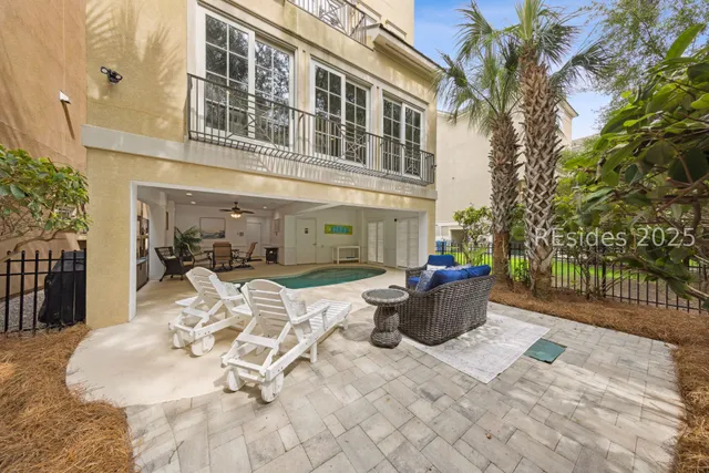 $1,695,000 | 17 Corine Lane, Hilton Head Island, SC 29928