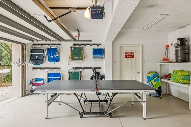 $1,695,000 | 17 Corine Lane, Hilton Head Island, SC 29928