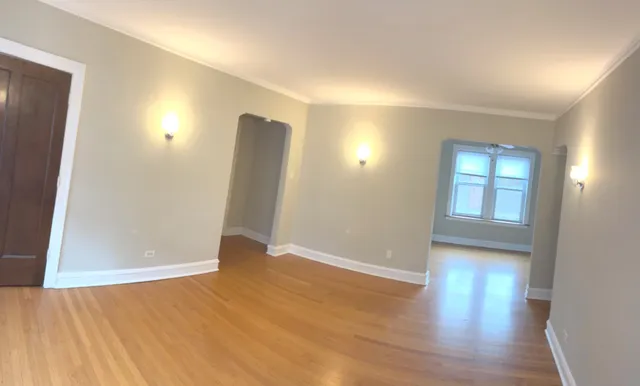 $1,400 | 3906 North Central Avenue, Unit 2B, Chicago, IL 60634