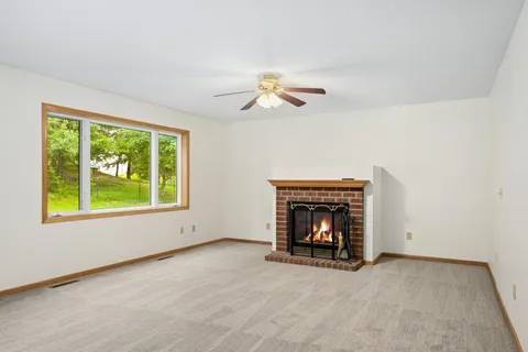 $520,000 | 676 Falcon Ridge Road, Woodbury, MN 55125