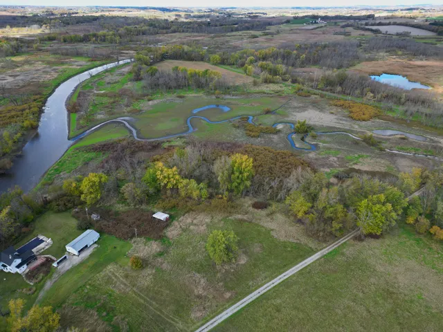 $795,000 | W2951 Monroe Road, Ixonia, WI 53036