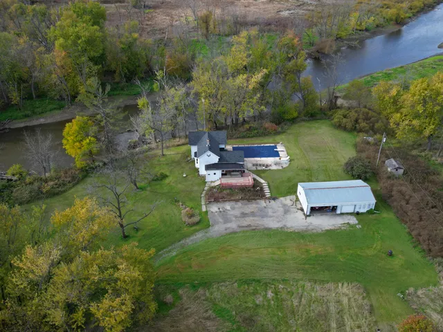 $795,000 | W2951 Monroe Road, Ixonia, WI 53036