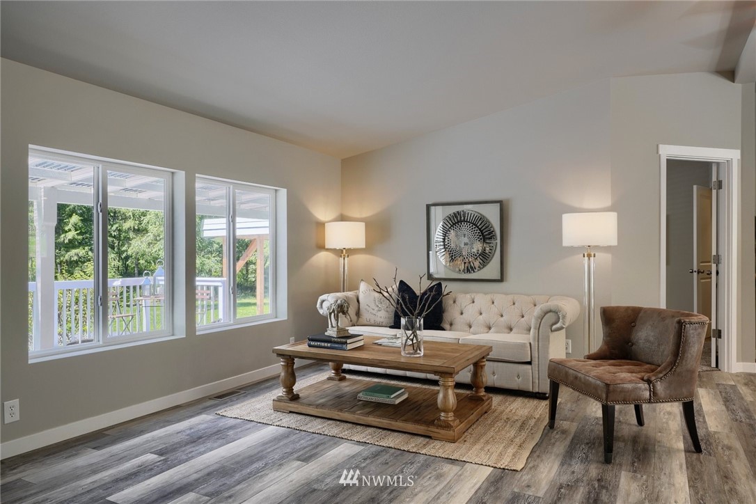 18202 Storm Lake Road Snohomish, WA 98290 - Photo 4 of 25 Gallery Image 4