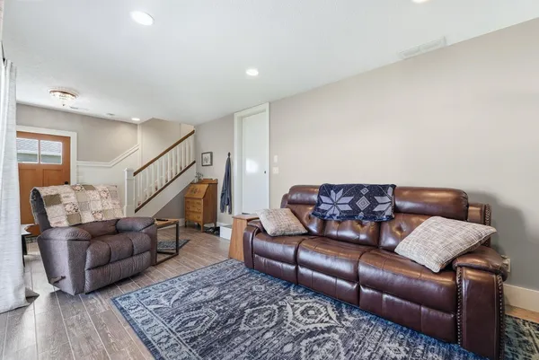 $524,900 | 160 Ln 100 Long Lake, Fremont, IN 46737