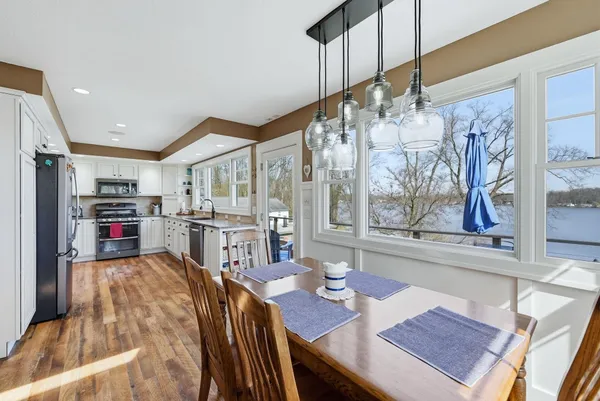 $524,900 | 160 Ln 100 Long Lake, Fremont, IN 46737