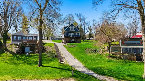 $524,900 | 160 Ln 100 Long Lake, Fremont, IN 46737
