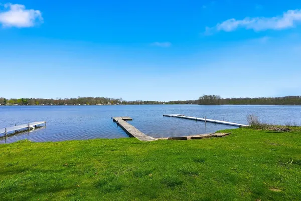 $524,900 | 160 Ln 100 Long Lake, Fremont, IN 46737