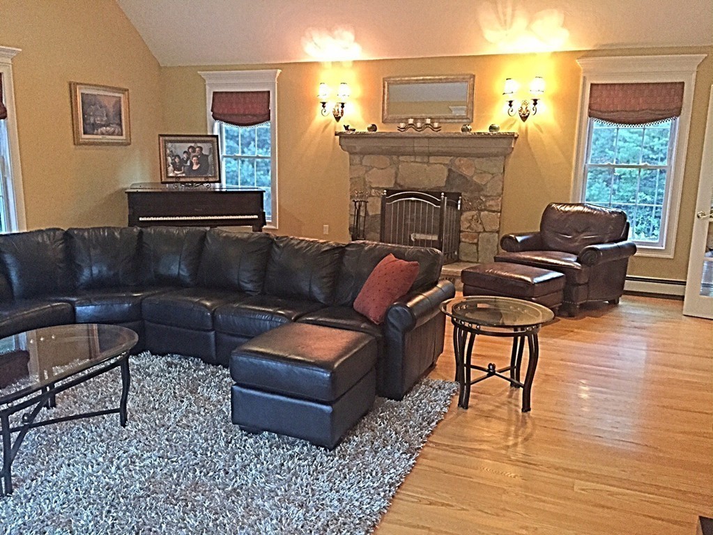78 Highridge Road Bellingham, MA 02019 - Photo 10 of 26 Gallery Image 10
