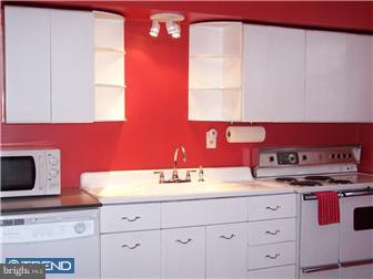 321 Sanford Road Upper Darby, PA 19082 - Photo 4 of 5 Kitchen