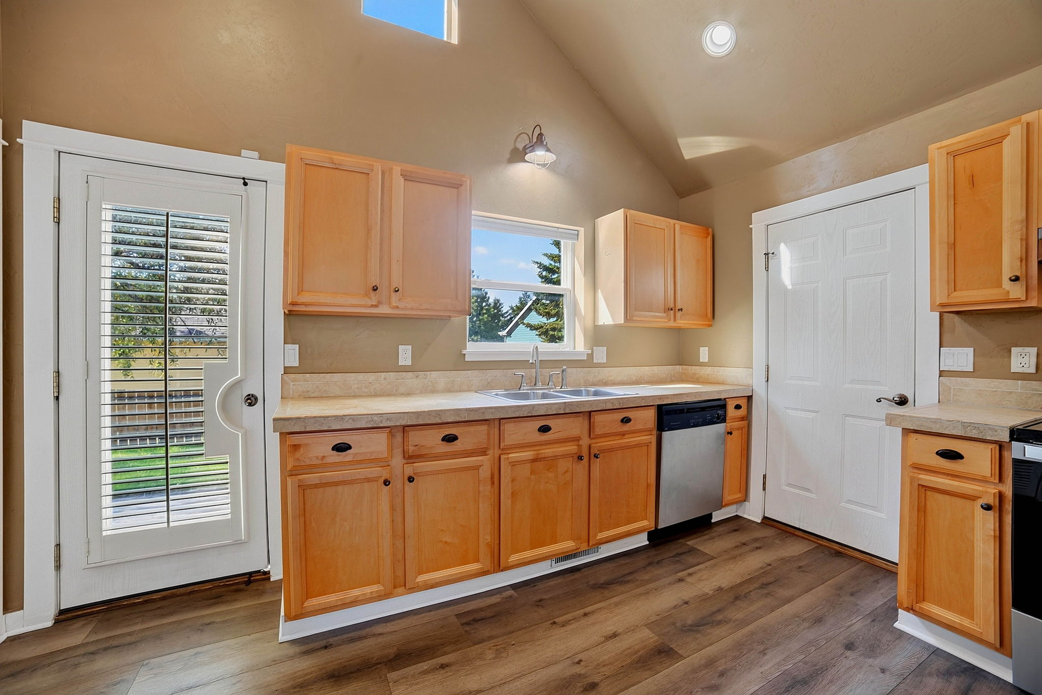 214 Stage Ridge Road Bigfork, MT 59911 - Photo 18 of 66 Gallery Image 18