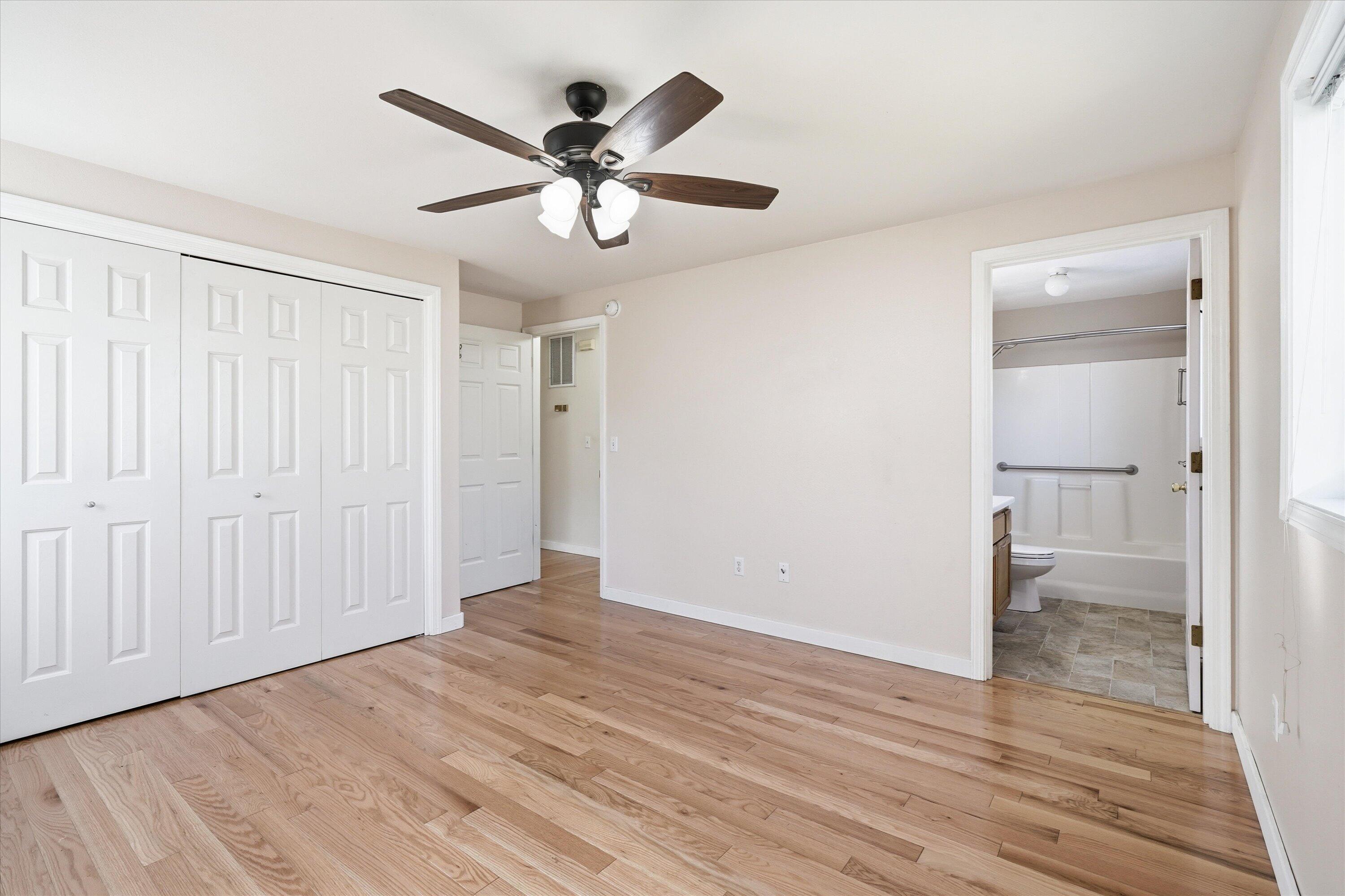 512 Village Drive Central Point, OR 97502 - Photo 16 of 23