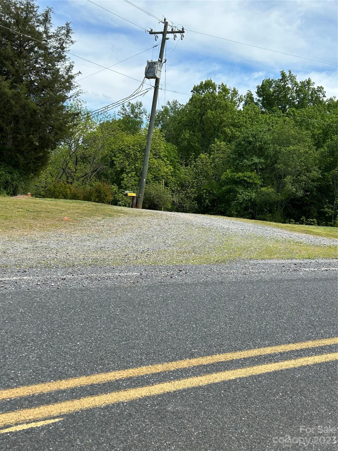 872 Wise Road Lincolnton, NC 28092 - Photo 3 of 25 Gallery Image 3