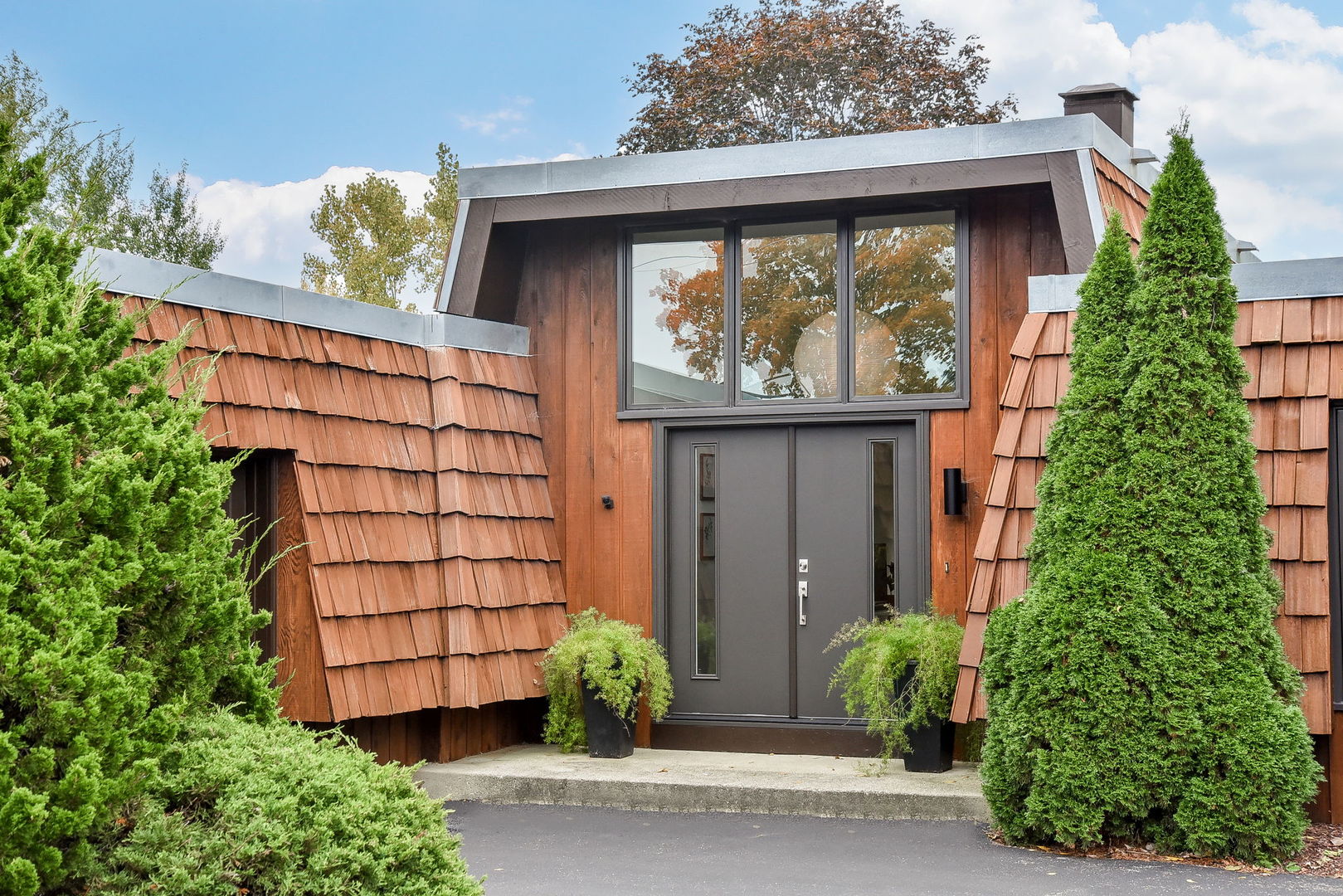21W741 Bemis Road Glen Ellyn, IL 60137 - Photo 2 of 32 front view of a house with a potted plant and a pathway