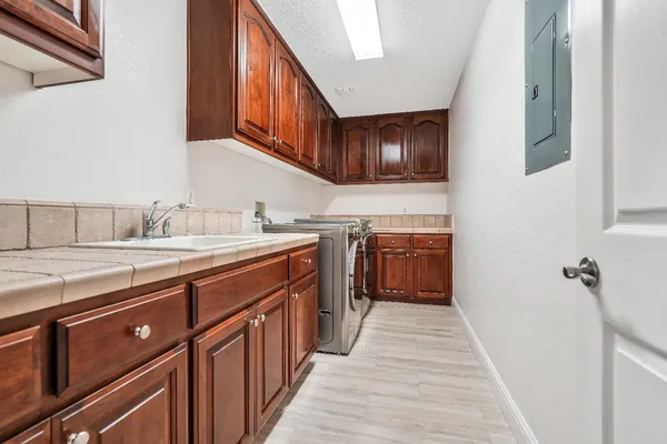 $1,089,000 | 1455 Montauban Court, Tracy, CA 95304