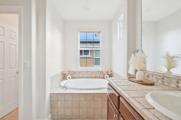 $1,089,000 | 1455 Montauban Court, Tracy, CA 95304
