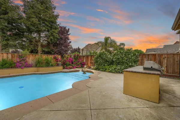 $1,089,000 | 1455 Montauban Court, Tracy, CA 95304
