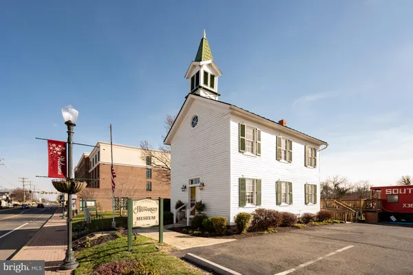 $495,000 | 15258 Rosemont Manor Drive, Haymarket, VA 20169