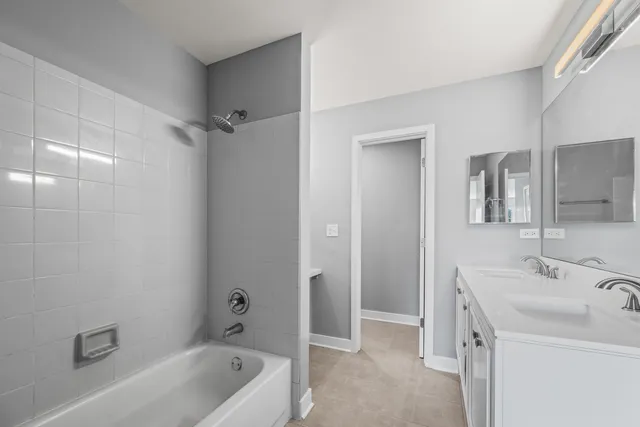 $2,500 | 231 Grandview Court, Algonquin, IL 60102