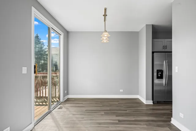 $2,500 | 231 Grandview Court, Algonquin, IL 60102