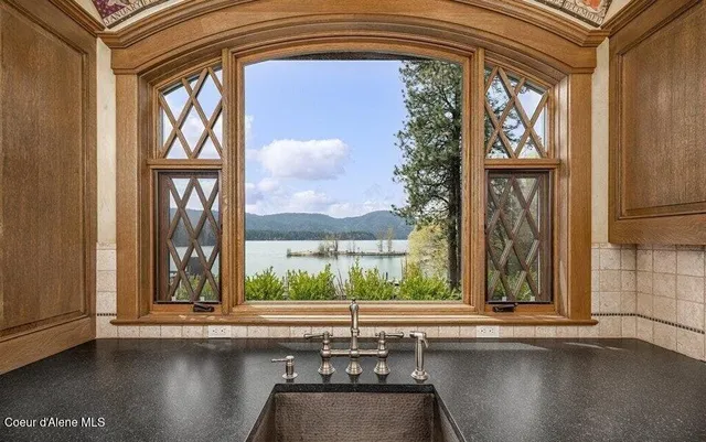 $5,500,000 | 7566 East Gem Shores Road, Hayden, ID 83835