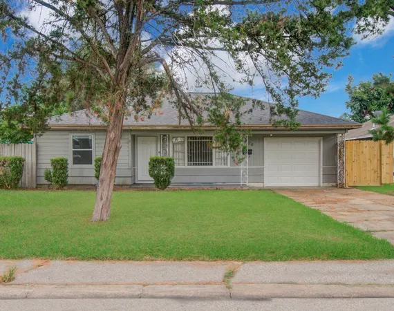 $1,600 | 3626 Songwood Street, Houston, TX 77023