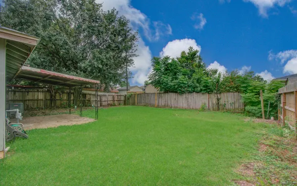 $1,600 | 3626 Songwood Street, Houston, TX 77023