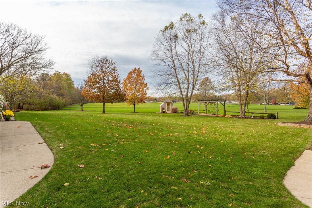 12000 Diagonal Road Lagrange, OH 44050 - Photo 7 of 35