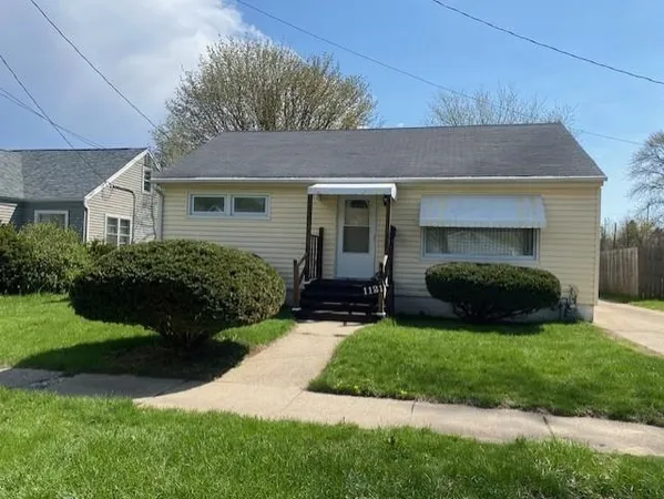 $169,900 | 1121 Cleveland Street, Beloit, WI 53511