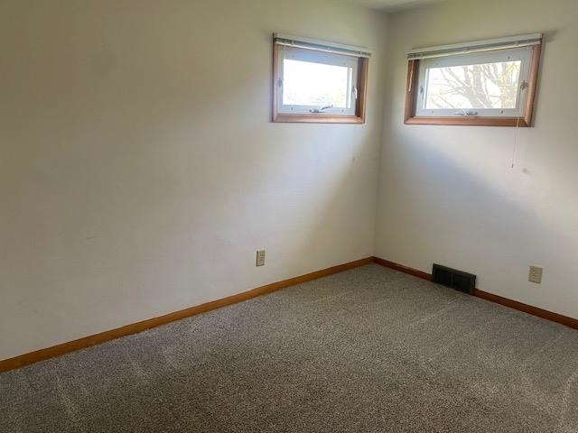 1121 Cleveland Street Beloit, WI 53511 - Photo 11 of 18