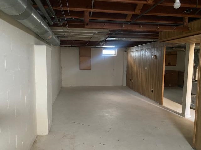 1121 Cleveland Street Beloit, WI 53511 - Photo 15 of 18
