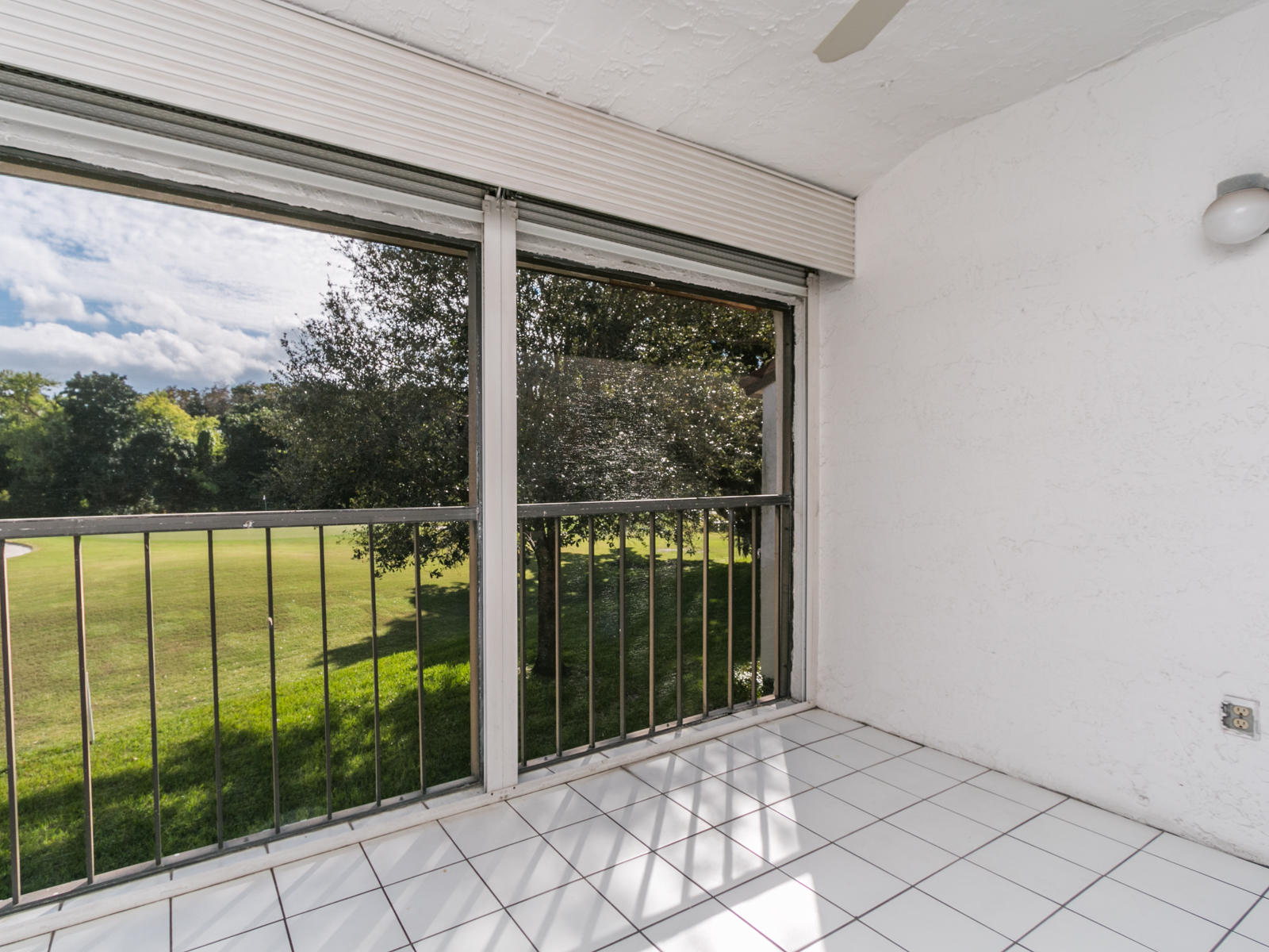 7956 Eastlake Drive, Unit 16F Boca Raton, FL 33433 - Photo 17 of 37 7956-35
