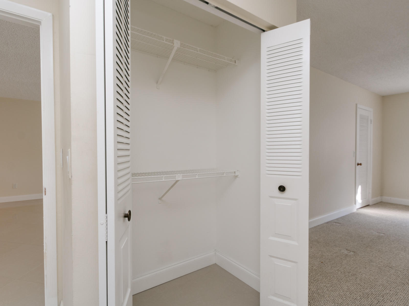 7956 Eastlake Drive, Unit 16F Boca Raton, FL 33433 - Photo 32 of 37 7956-41