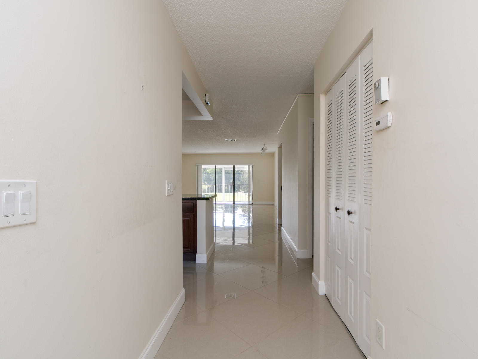 7956 Eastlake Drive, Unit 16F Boca Raton, FL 33433 - Photo 5 of 37 7956-14