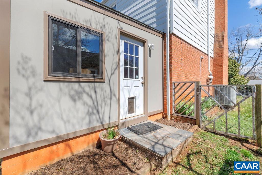 1413 Forest Ridge Road Charlottesville, VA 22903 - Photo 39 of 48 Gallery Image 39