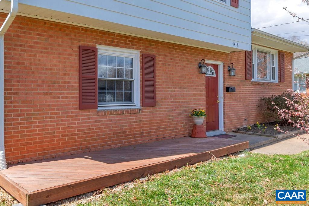 1413 Forest Ridge Road Charlottesville, VA 22903 - Photo 6 of 48 Gallery Image 6