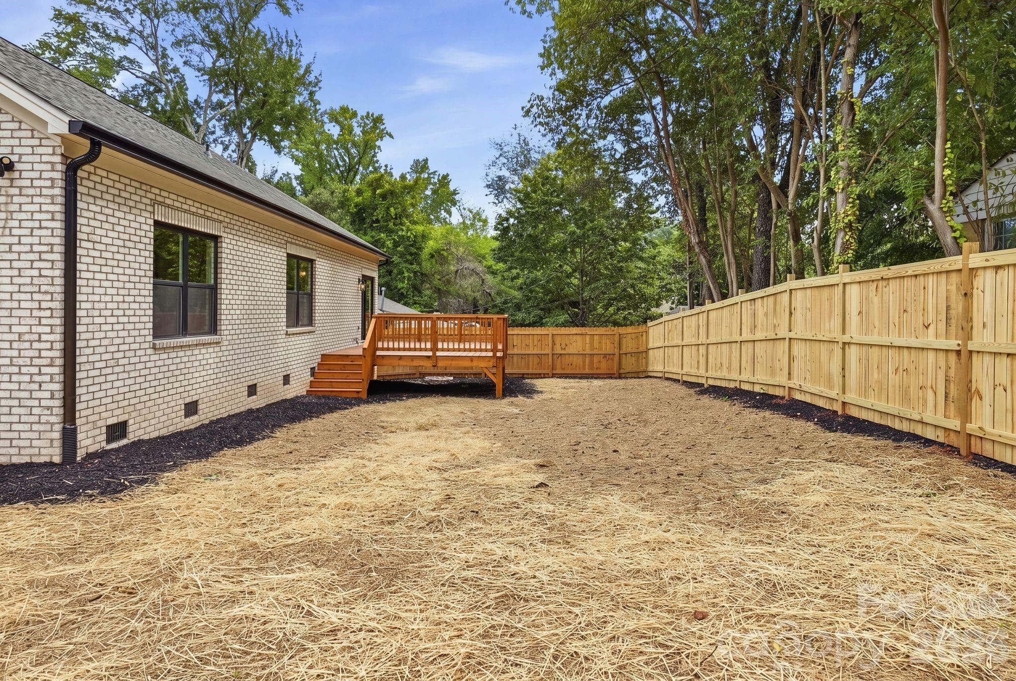 4704 Murrayhill Road Charlotte, NC 28209 - Photo 32 of 40 Gallery Image 32