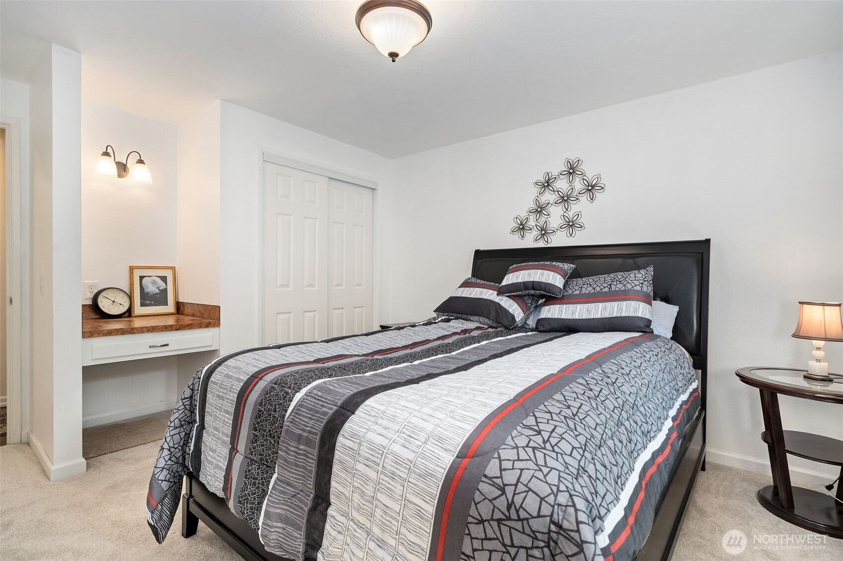 383 Kirner Road Sequim, WA 98382 - Photo 21 of 40 a bedroom with bed and window