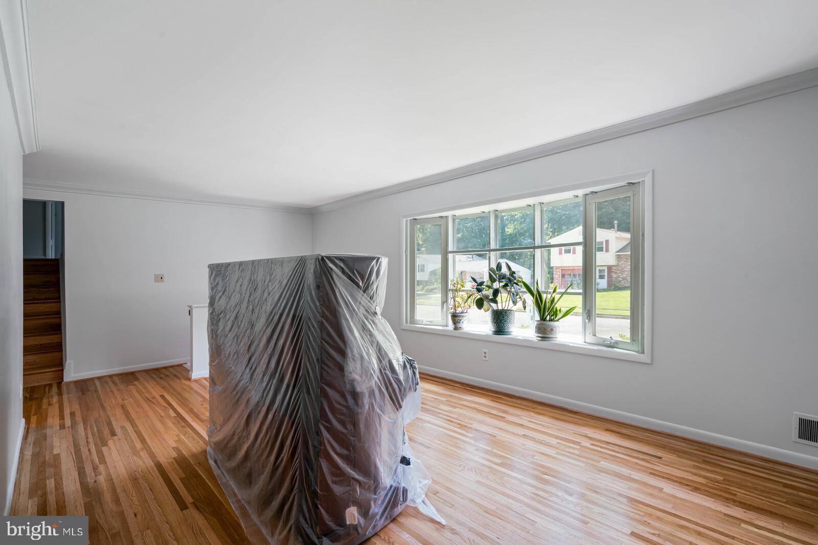 7120 Hadlow Court Springfield, VA 22152 - Photo 14 of 41 Refinished wood flrs