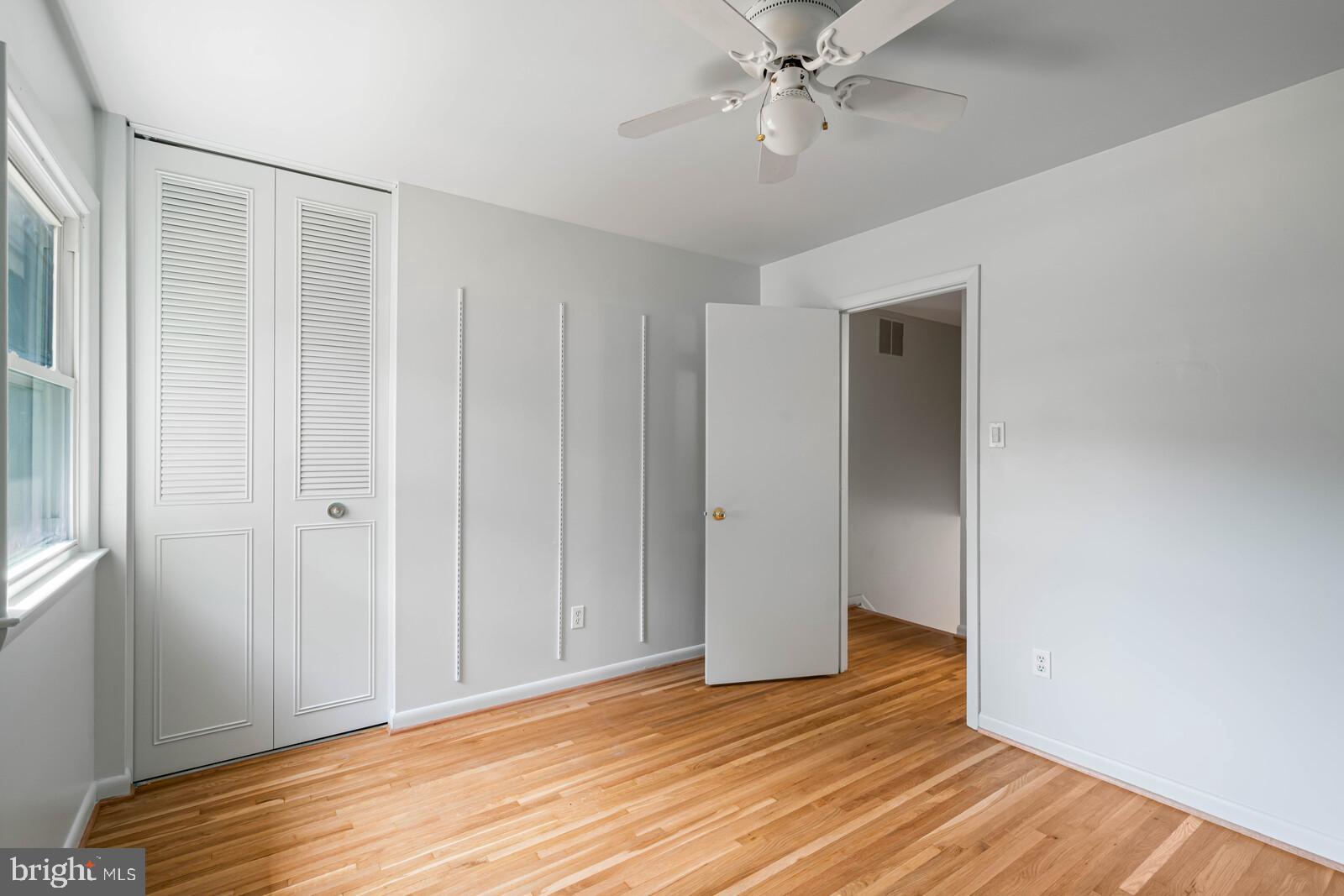 7120 Hadlow Court Springfield, VA 22152 - Photo 34 of 41 BR 2 large closet