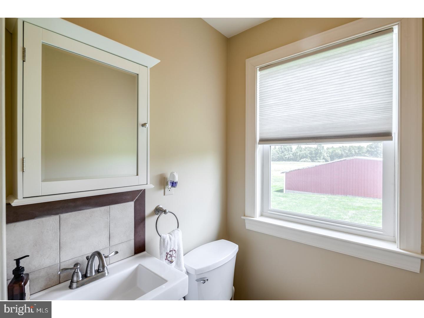 296 Hartford Road Medford, NJ 08055 - Photo 14 of 25