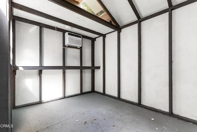 $5,995 | 11661 Sunshine Terrace, Studio City, CA 91604