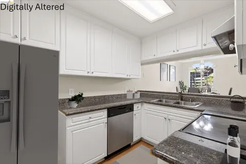 $474,999 | 660 Canyon Oaks Drive, Unit B, Oakland, CA 94605