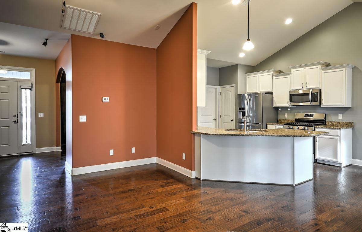 87 Rising Meadow Lane Taylors, SC 29687 - Photo 10 of 29 Gallery Image 10