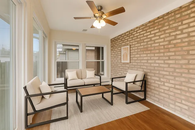 $3,450 | 4900 Ridgewood Avenue, Norridge, IL 60706