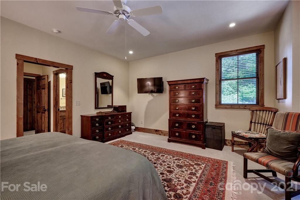 29 Leaning Tree Road Sapphire, NC 28774 - Photo 20 of 28 Gallery Image 20