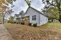 $850 | 300 Hoskins Mill Lane, Unit F, Charlotte, NC 28208