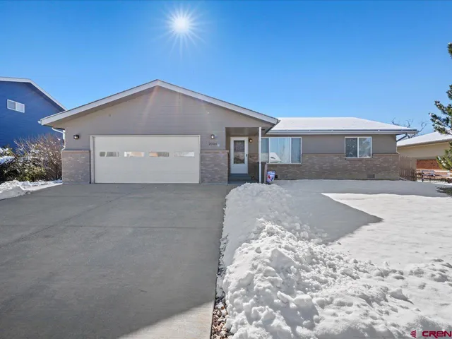$409,900 | 2034 James Street, Montrose, CO 81401