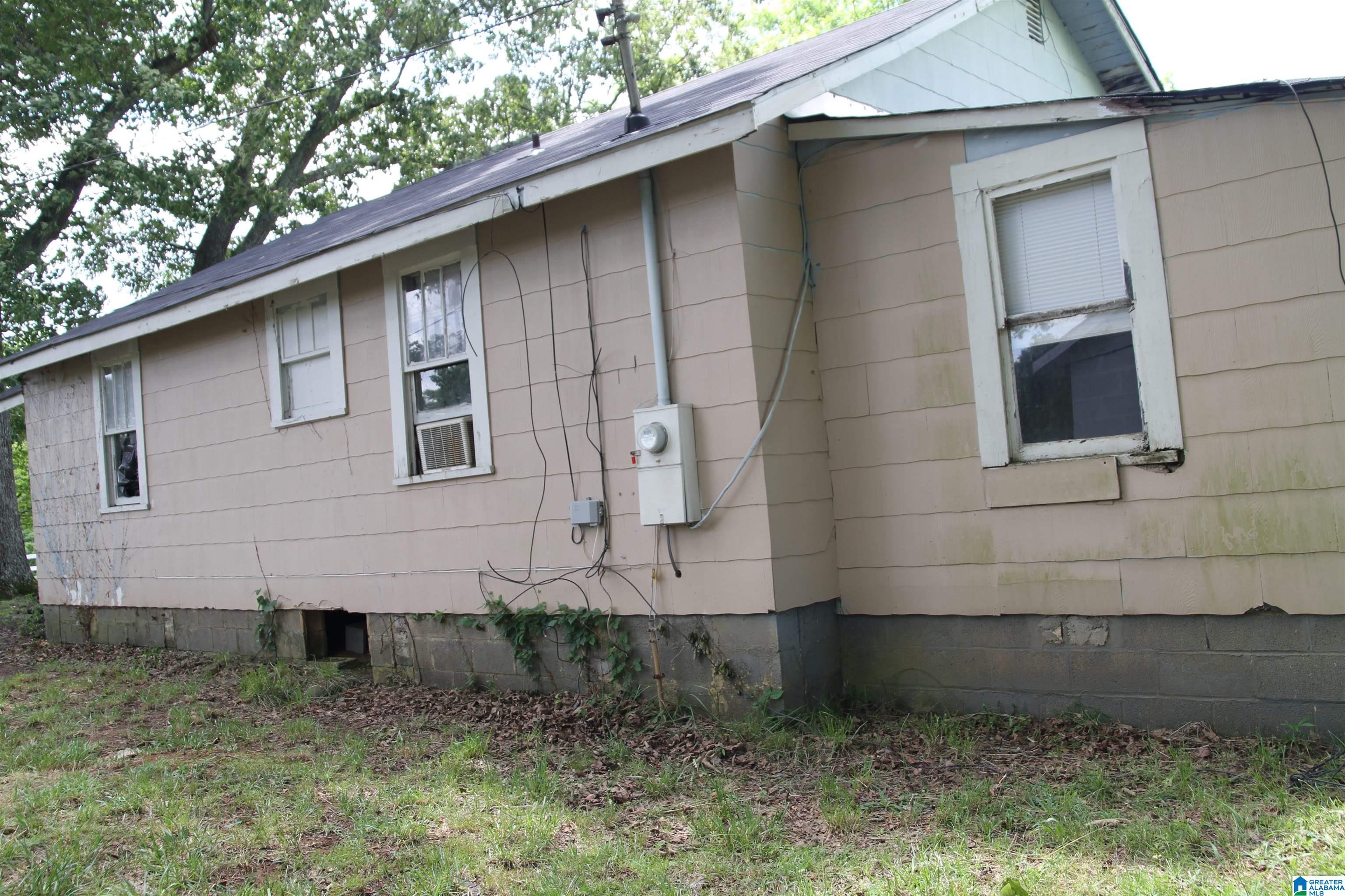 167 Sunny Eve Road Anniston, AL 36207 - Photo 3 of 11