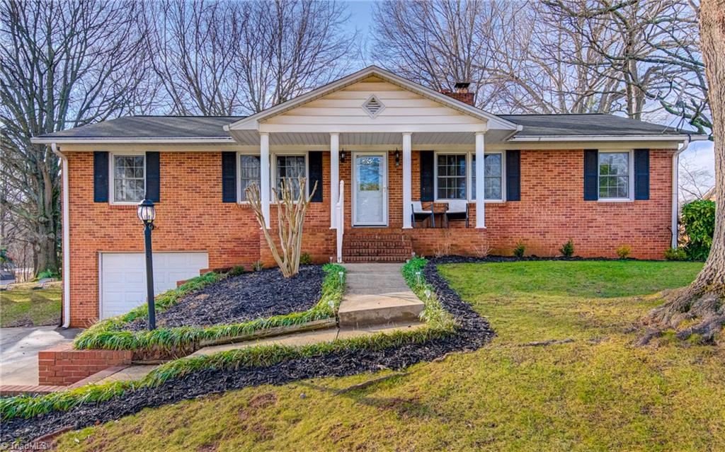 2516 Weymoth Road Winston-Salem, NC 27103 - Photo 1 of 35 Gallery Image 1